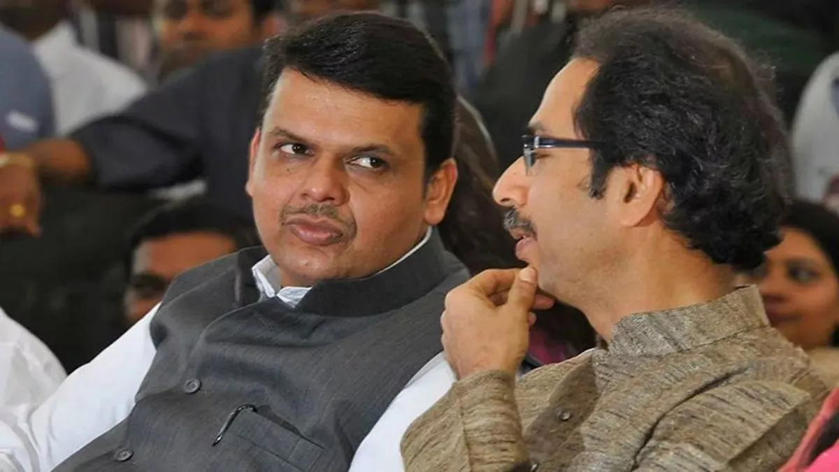Devendra Fadnavis offers Uddhav Thackeray alliance in Maharashtra Council