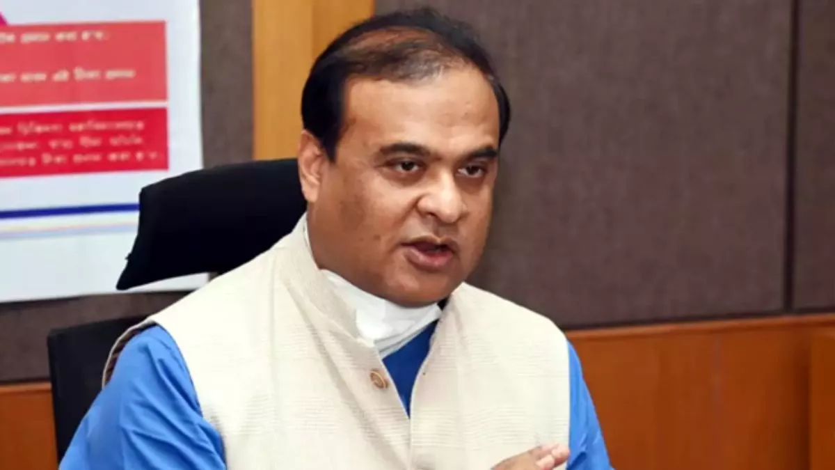 Assam में Aadhaar Card बैन: अब घुसपैठियों को नहीं मिलेगी एंट्री |