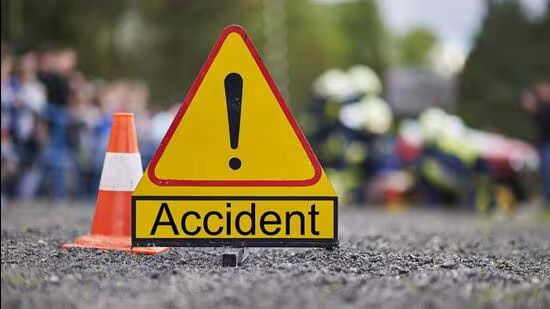 Kenya Accident: केन्या में बस हादसा, अंतिम संस्कार से लौटते 21 लोगों की मौत