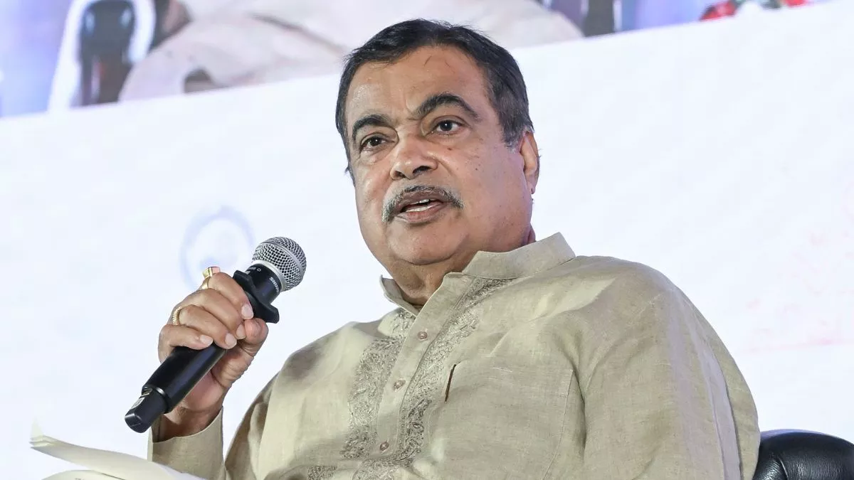 नितिन गडकरी ने लगाया आरोप: ‘मेरे खिलाफ पैसे देकर चलाया गया अभियान