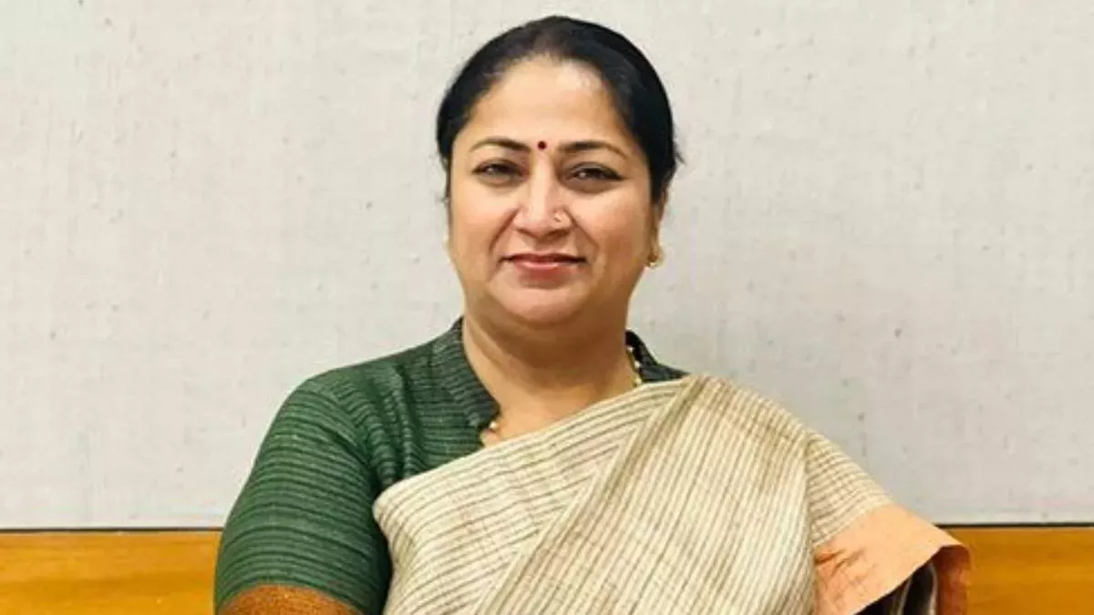 Delhi Politics: CM Rekha Gupta का बयान – ‘Modi vote नहीं, दिल’ |